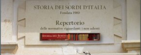 Regole tecniche disciplinanti l’accessibilità, anche la lingua dei segni (Newsletter della Storia dei Sordi n. 533 del 4 luglio 2008)